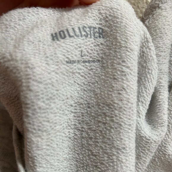 Off the Shoulder Sweatshirt - Picture 3 of 4